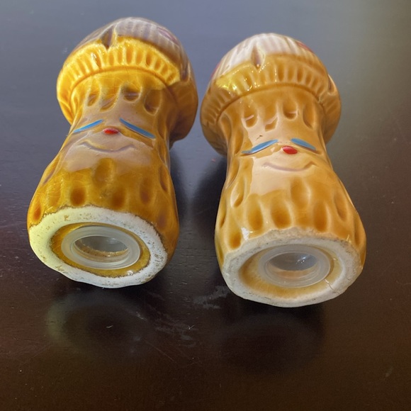 Vintage 70’s Mushroom Salt & Pepper Shaker Set- MCM - Picture 6 of 7